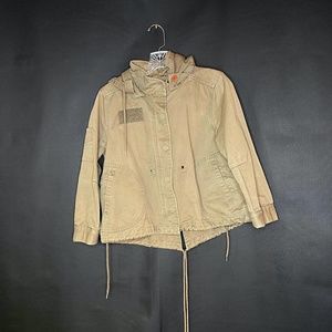 DRAWSTRING HEM SOLID TONE UTILITY PARKA UTILITY JACKET IN OLIVE GREEN COLOR